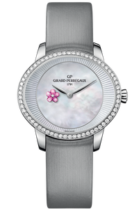 Cat's Eye Plum Blossom